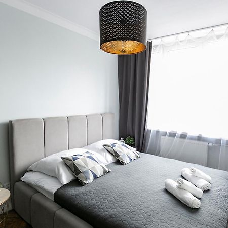 Nowogrodzka 78 - Apartament Dla 4 Osob - 200M Od Szpitala Klinicznego Na Lindleya - 1Km Do Dworca Centralnego - Wifi - Smart Tv 45 Cali Варшава Экстерьер фото