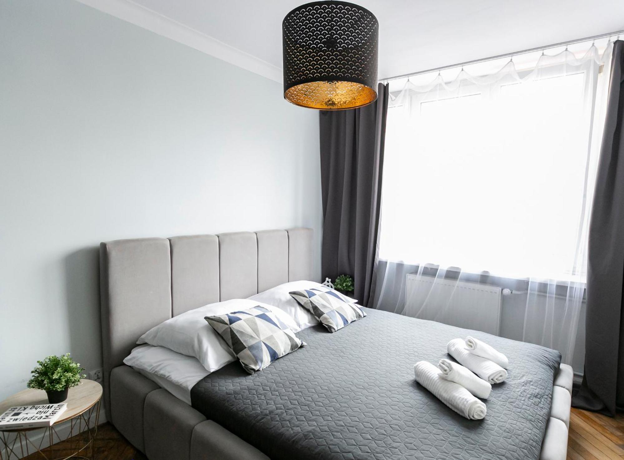 Nowogrodzka 78 - Apartament Dla 4 Osob - 200M Od Szpitala Klinicznego Na Lindleya - 1Km Do Dworca Centralnego - Wifi - Smart Tv 45 Cali Варшава Экстерьер фото